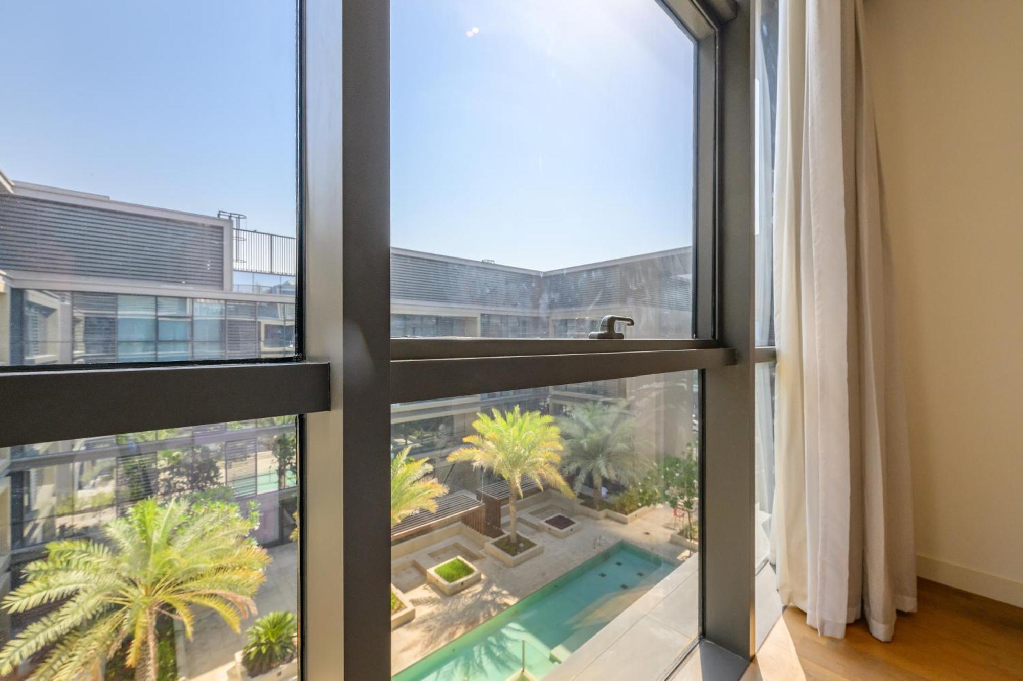 Radiant 1 Bedroom In City Walk Dubái Exterior foto